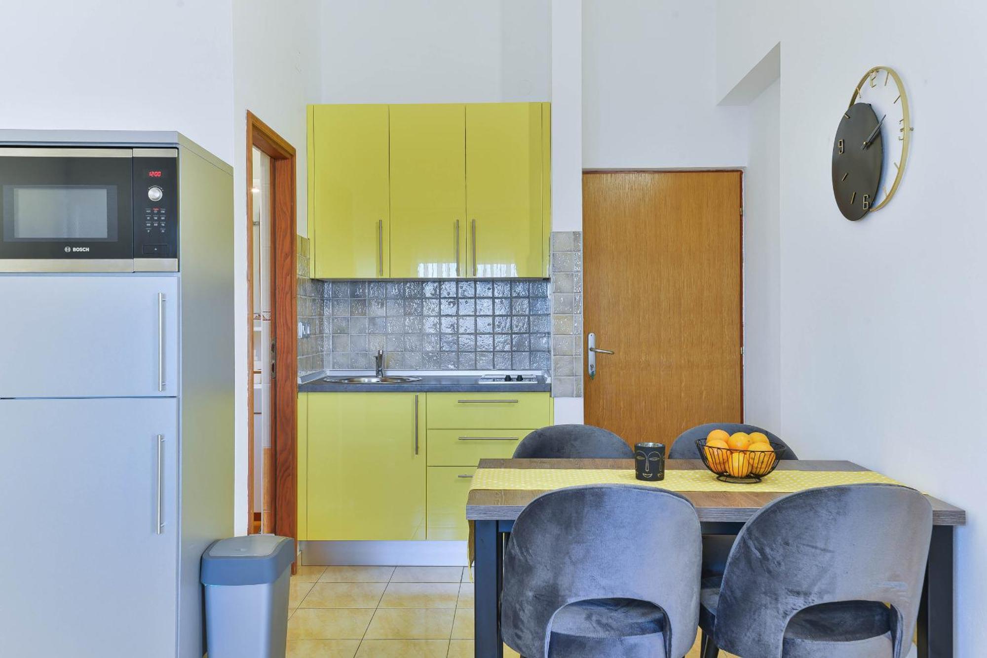 Apartment House Inga Vir Exterior foto